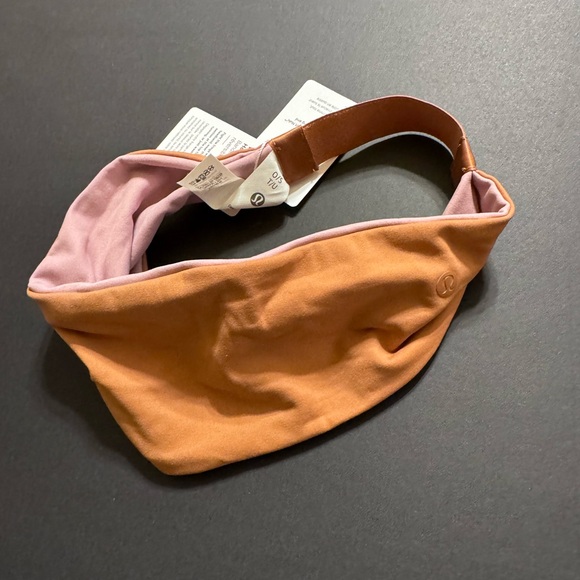 2 for $25 Item, Lululemon Nulu Wide Reversible Headband - Picture 2 of 6